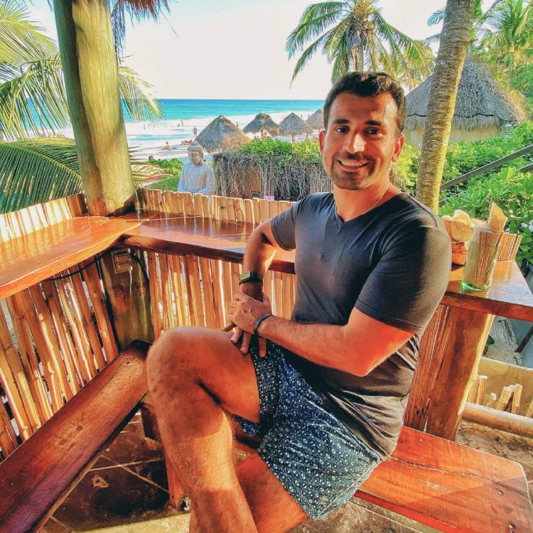 Tiago Benevides - Fundador do NeuroMoney®